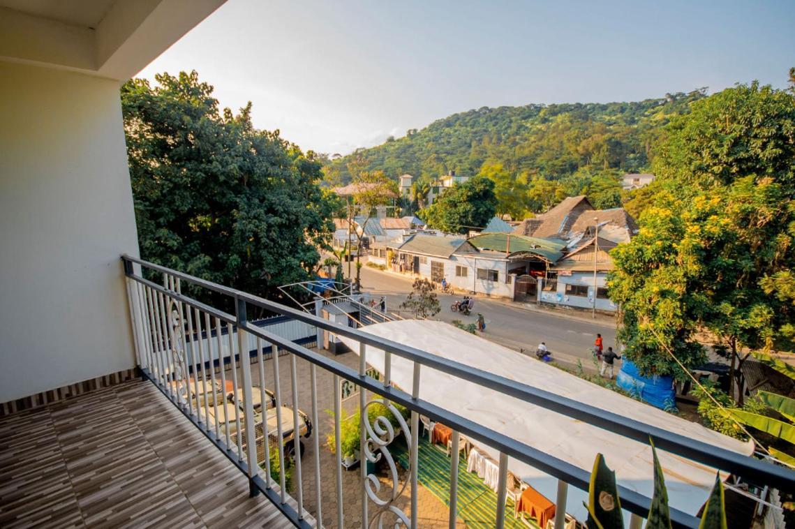 Riverpoint Inn, Arusha Exteriör bild
